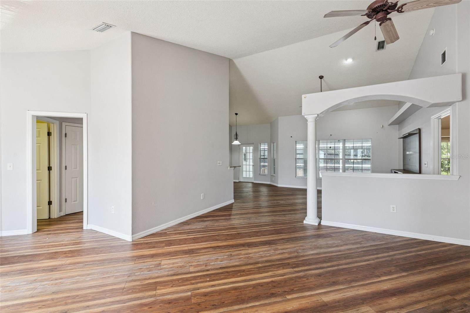 TAVARES GROVES AT BAYTREE PH 03 - Residential