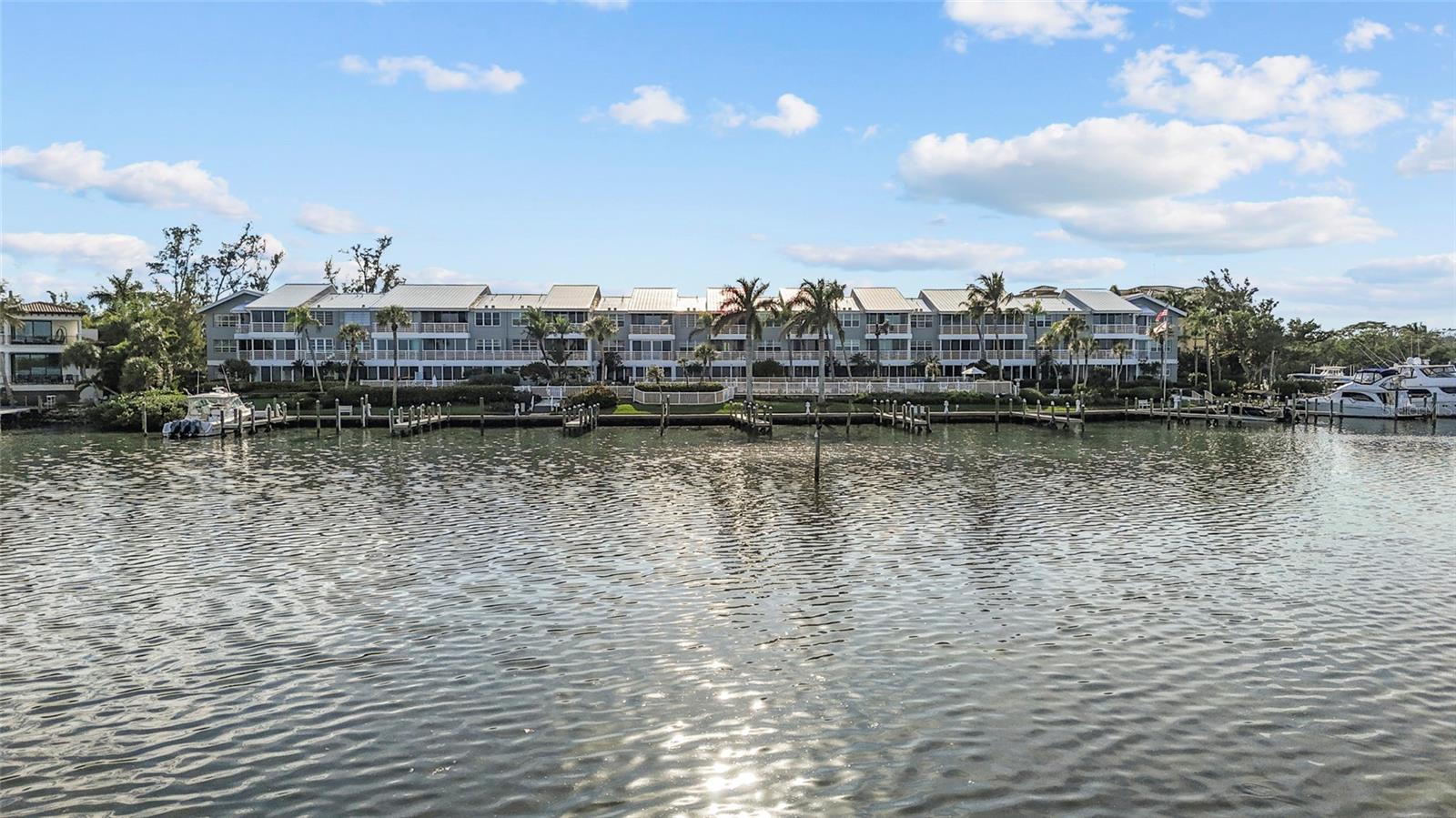 HARBOUR VILLA CLUB AT THE BUCCANEER - Residential
