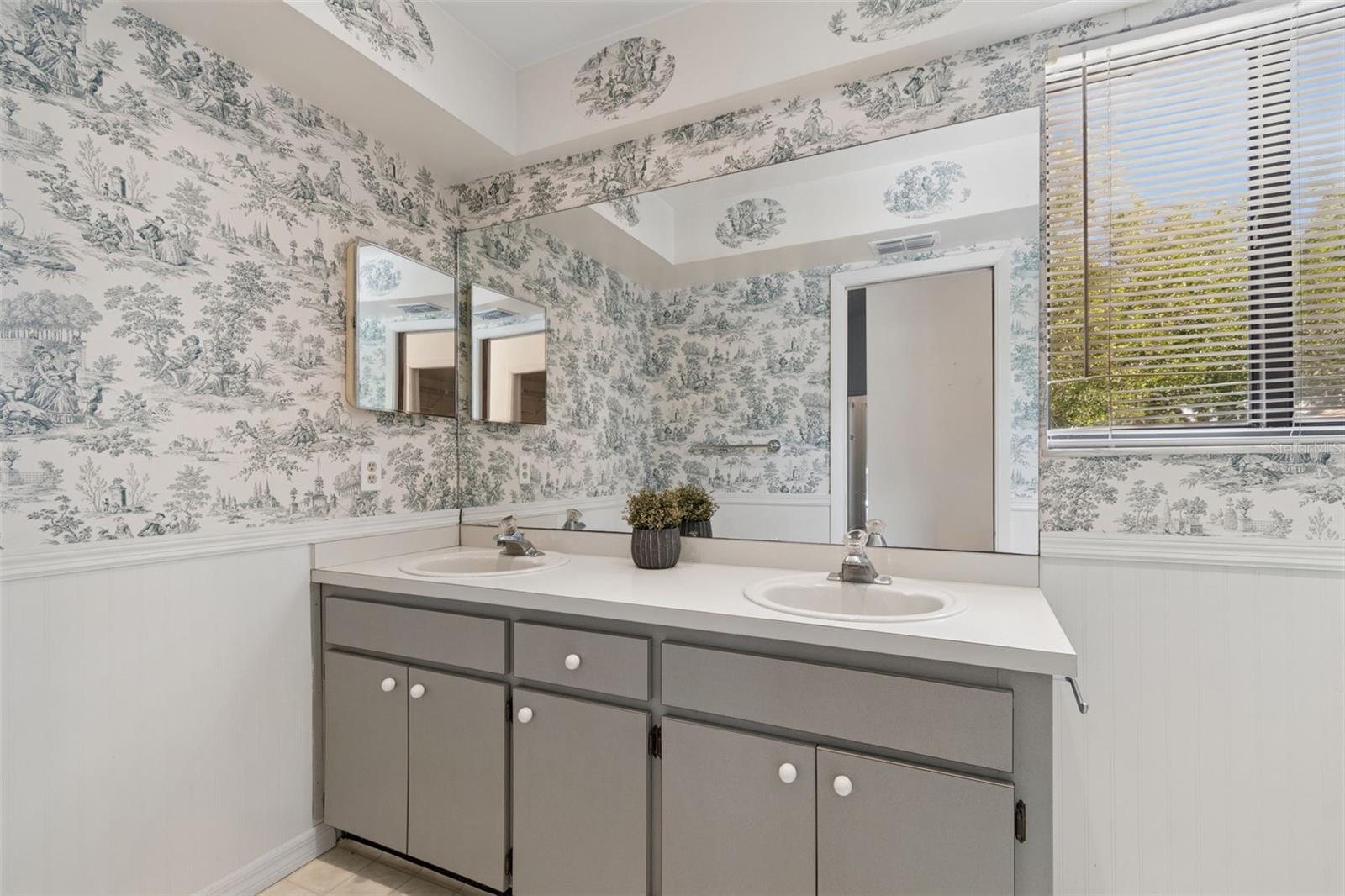 GREEN VALLEY ESTATES UNIT TWO - Residential
