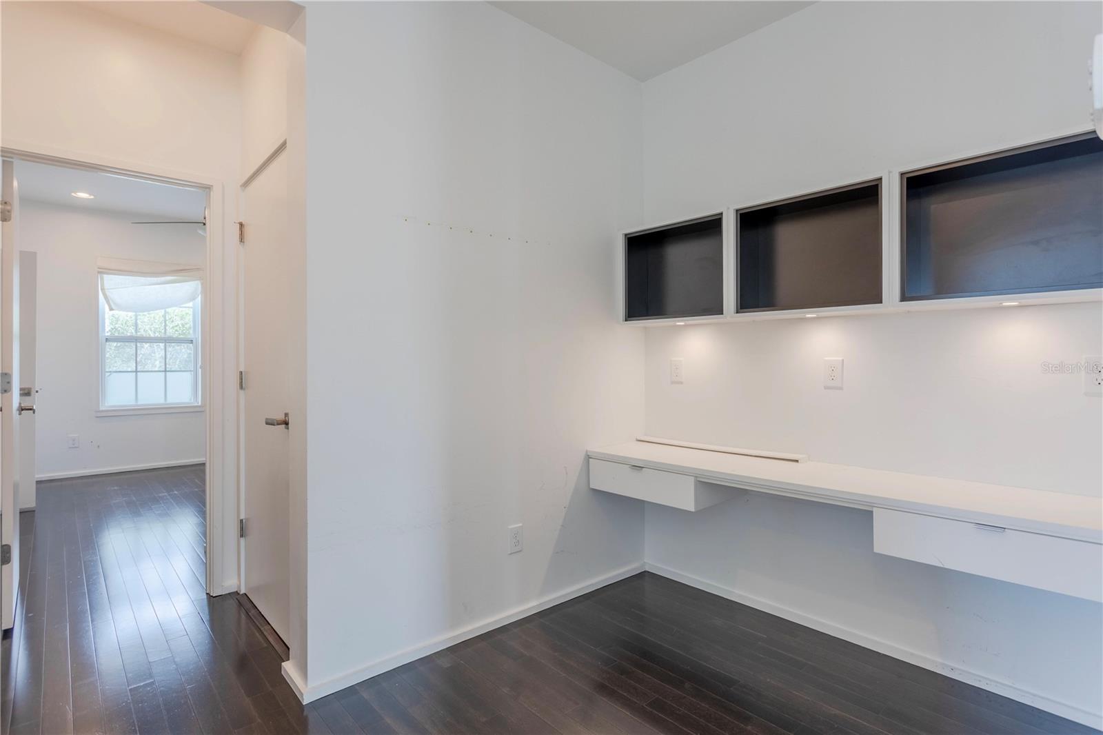 COPLEY SQUARE - Residential
