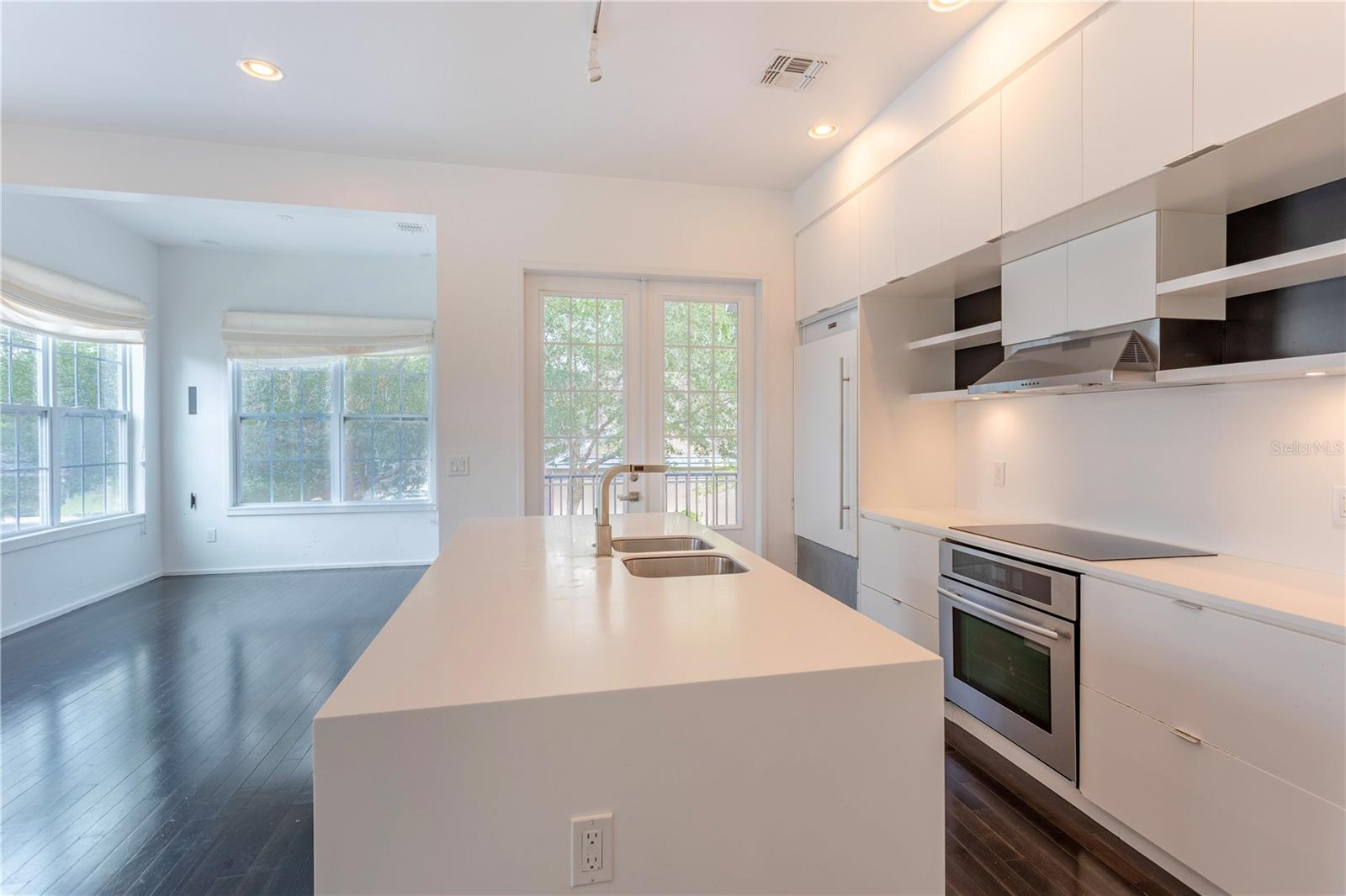 COPLEY SQUARE - Residential