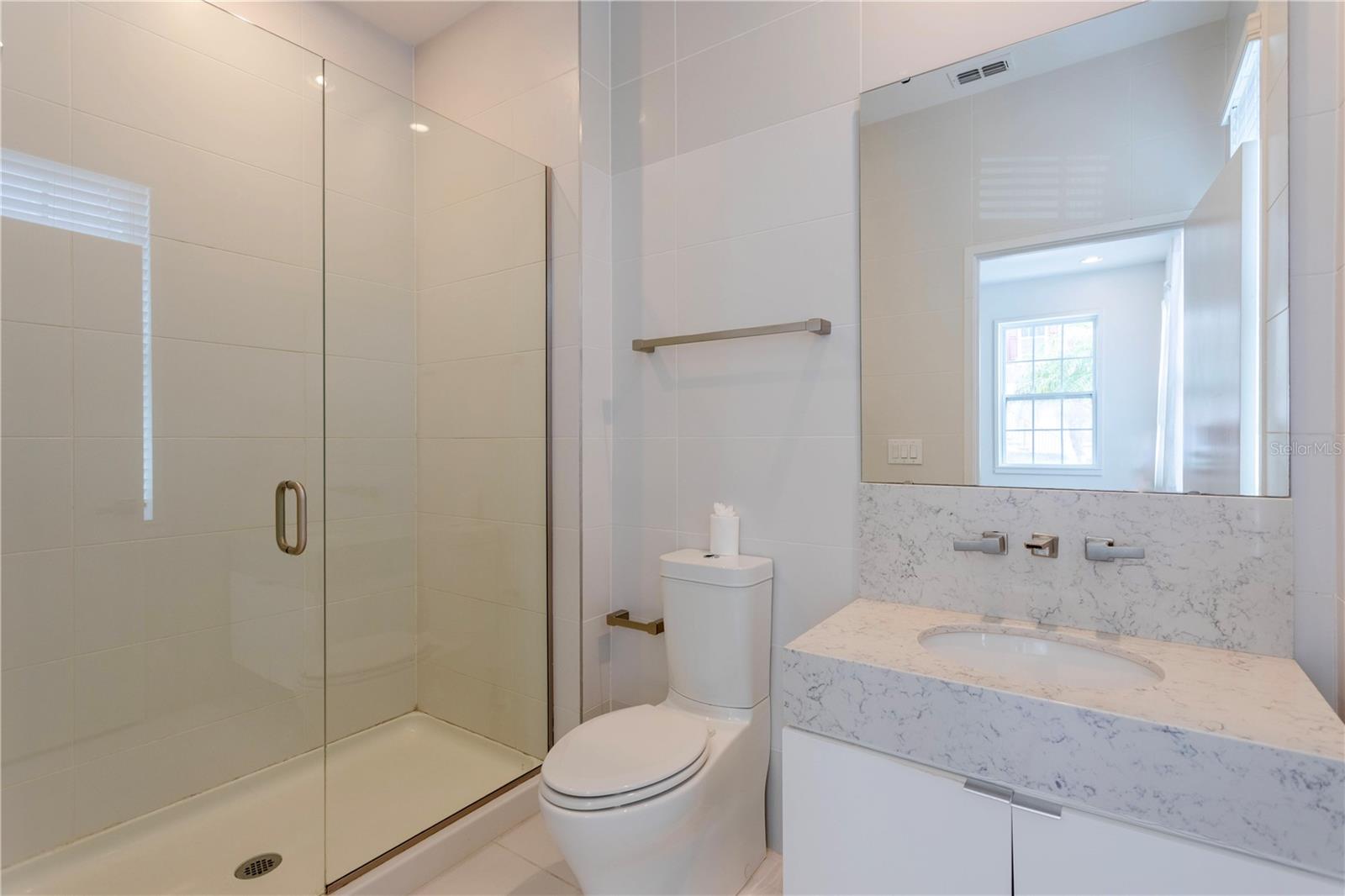 COPLEY SQUARE - Residential