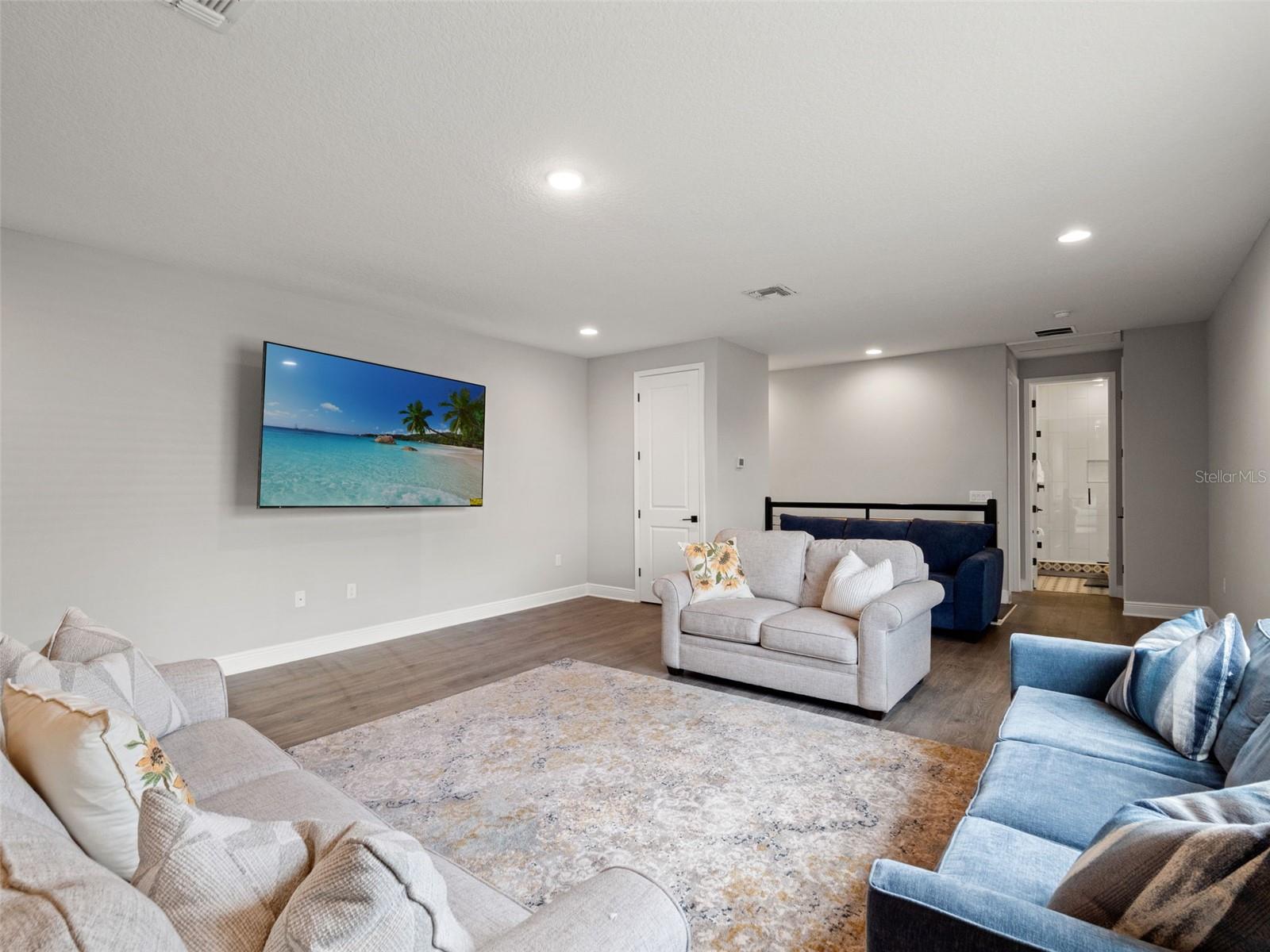 BELLA COLLINA WEST SUB - Residential
