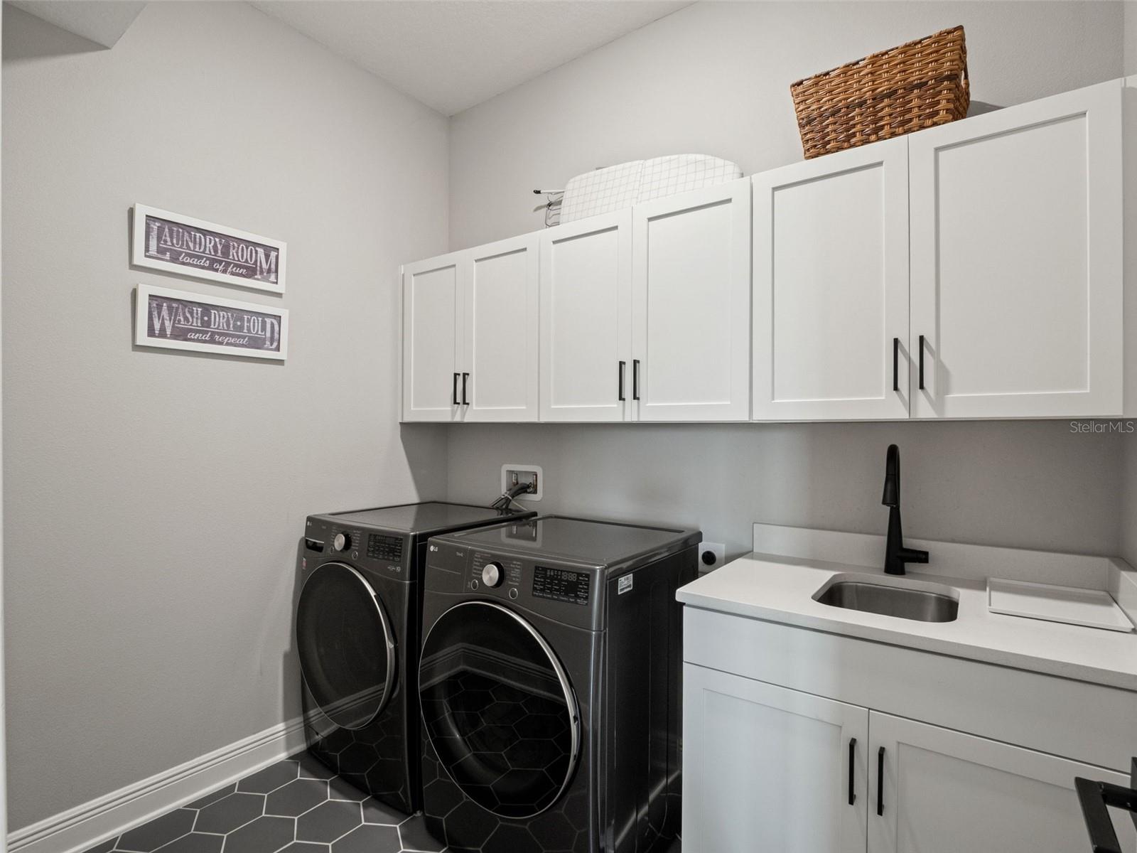 BELLA COLLINA WEST SUB - Residential