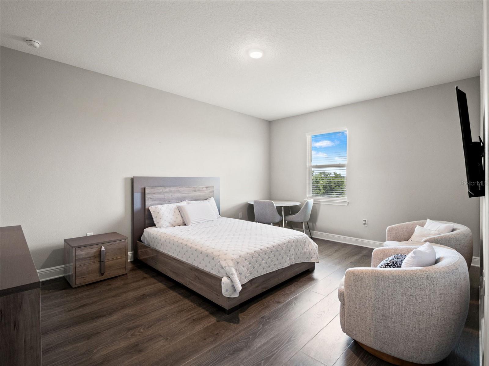 BELLA COLLINA WEST SUB - Residential