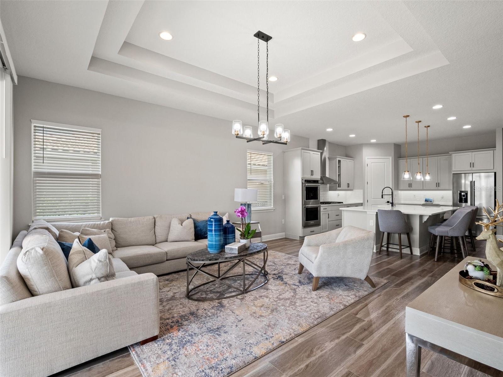 BELLA COLLINA WEST SUB - Residential