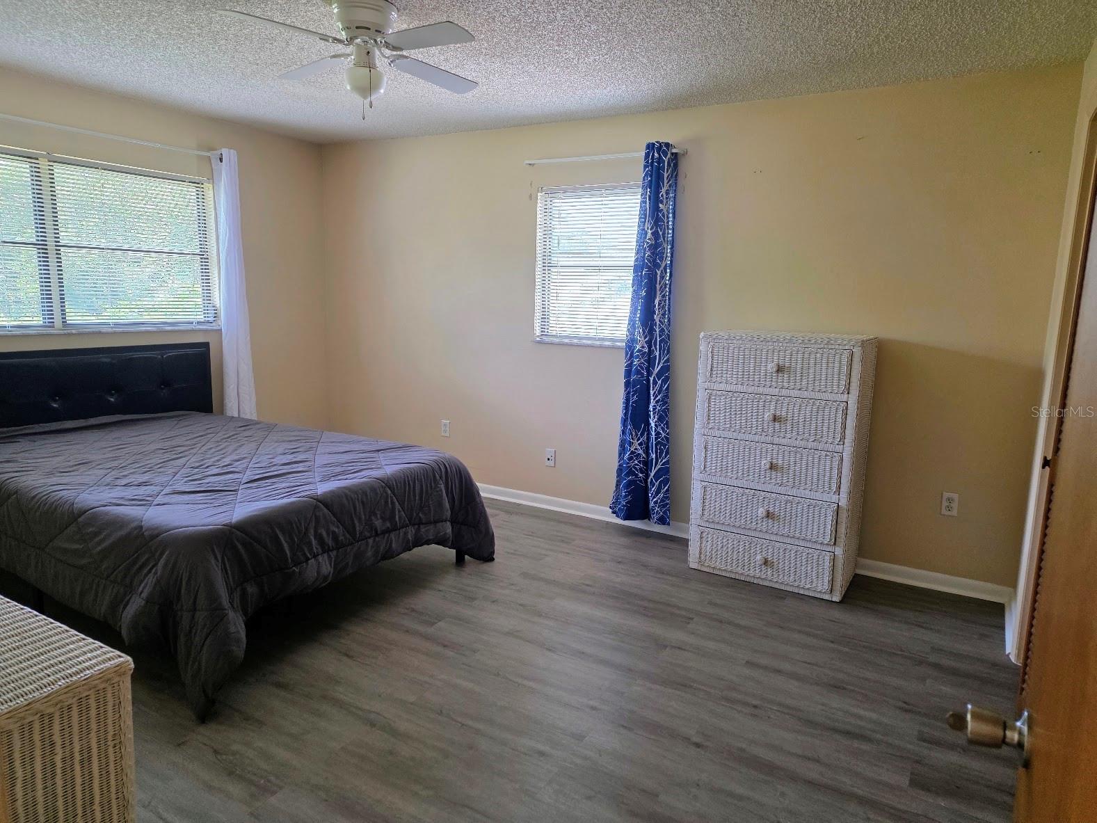 MAPLE RIDGE - Residential