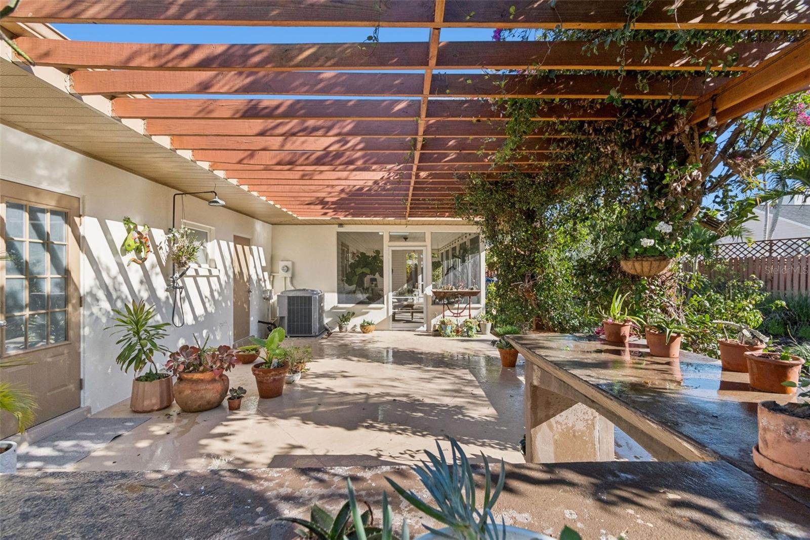 WHITFIELD COUNTRY CLUB ESTATES 1 - Residential