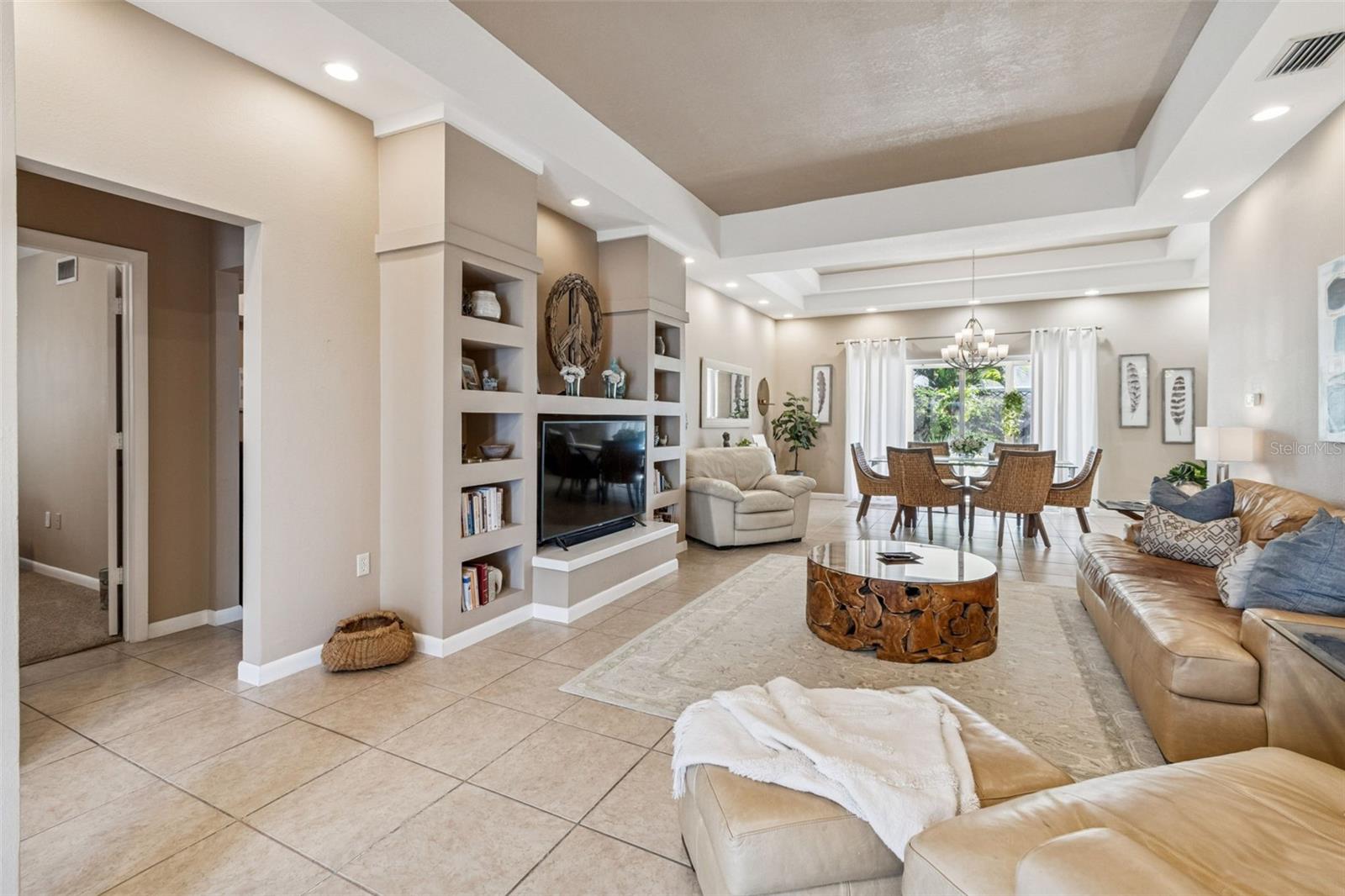 WHITFIELD COUNTRY CLUB ESTATES 1 - Residential