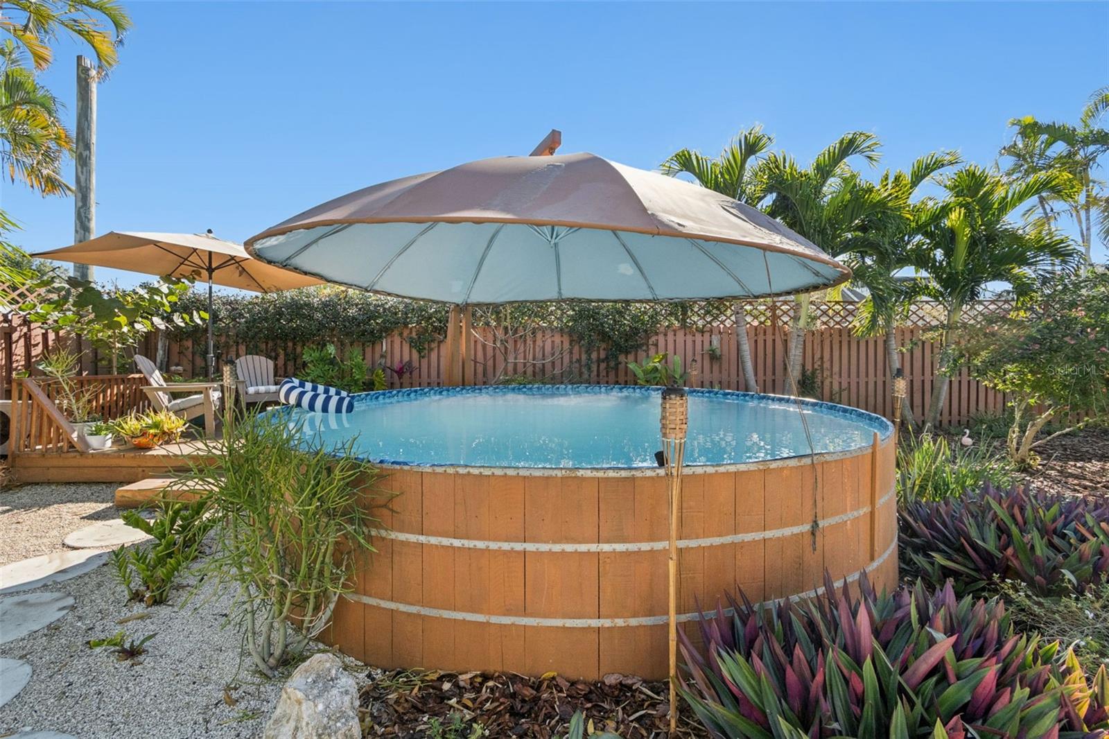 WHITFIELD COUNTRY CLUB ESTATES 1 - Residential