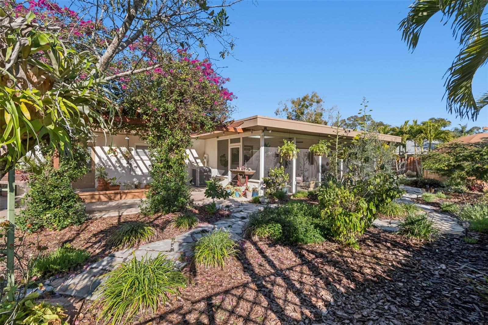WHITFIELD COUNTRY CLUB ESTATES 1 - Residential