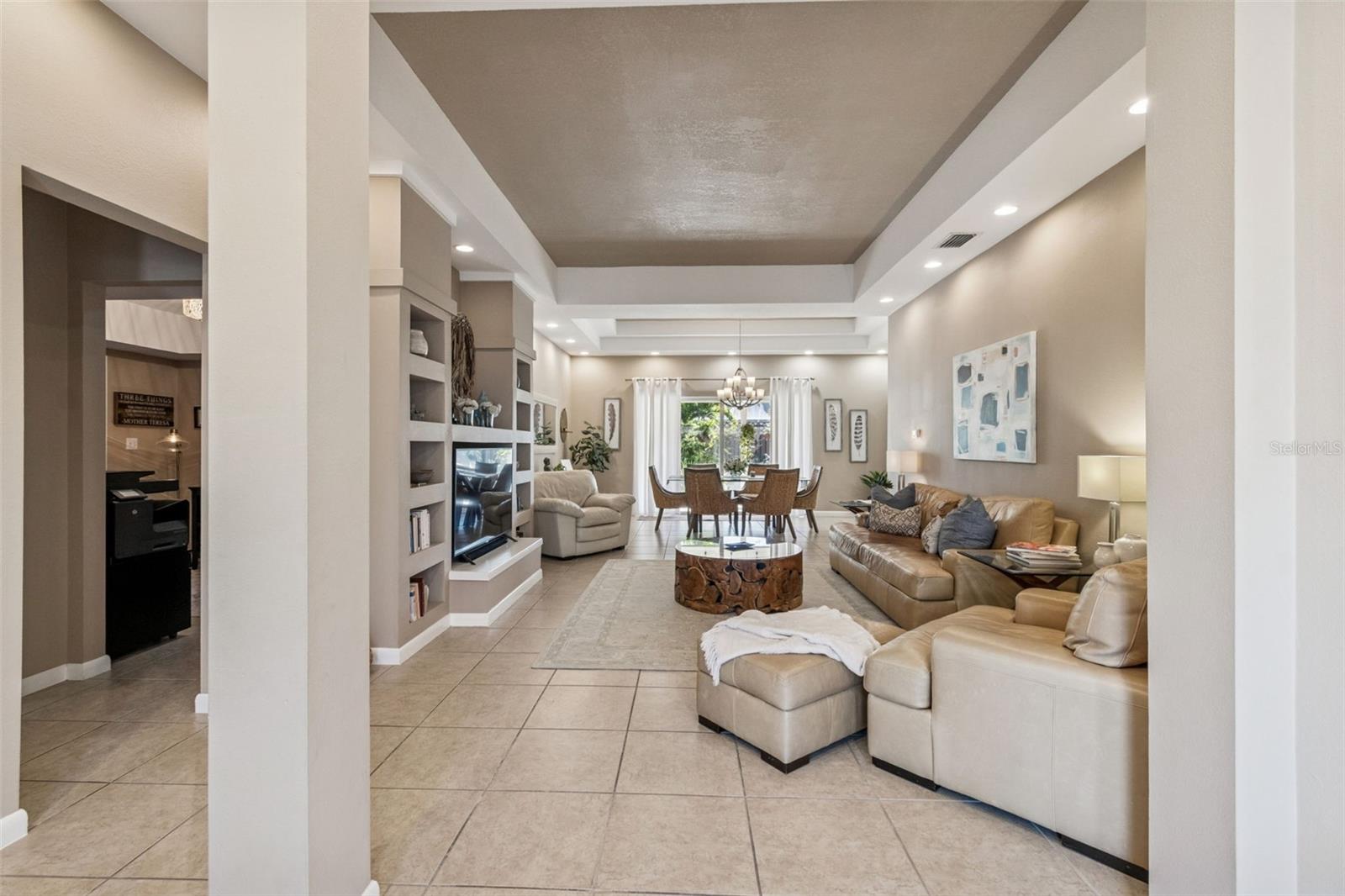 WHITFIELD COUNTRY CLUB ESTATES 1 - Residential