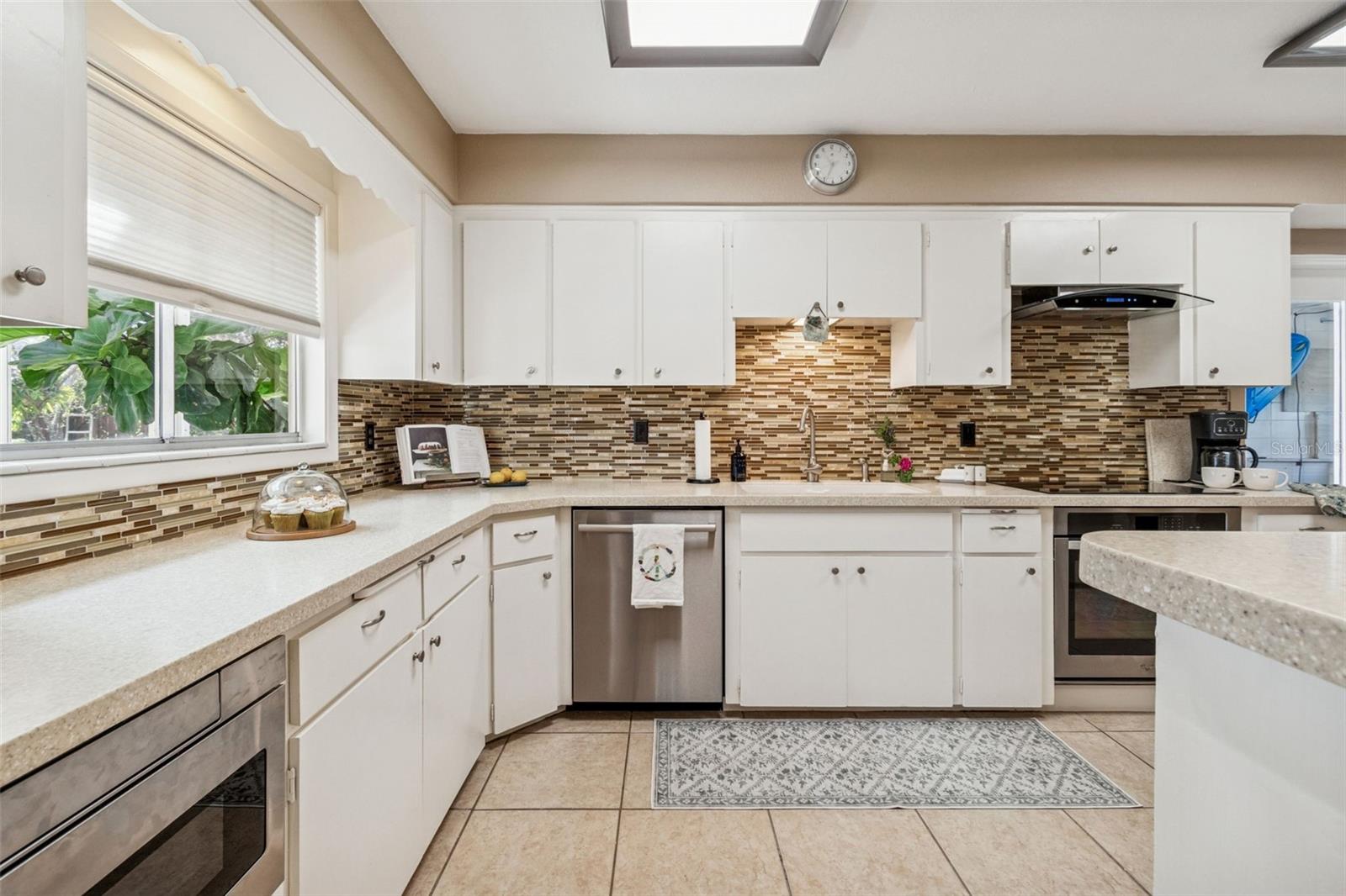 WHITFIELD COUNTRY CLUB ESTATES 1 - Residential