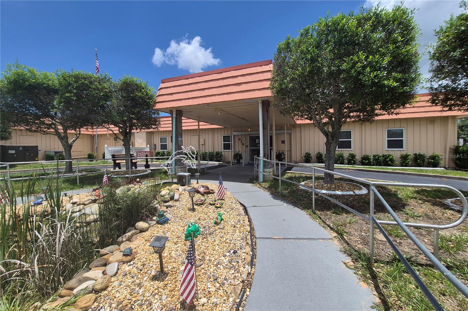 BROOKRIDGE COMM - Residential