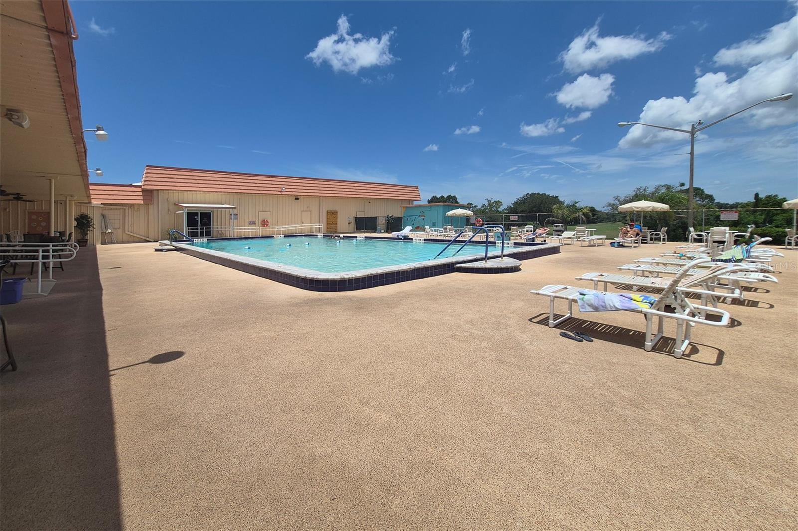 BROOKRIDGE COMM - Residential