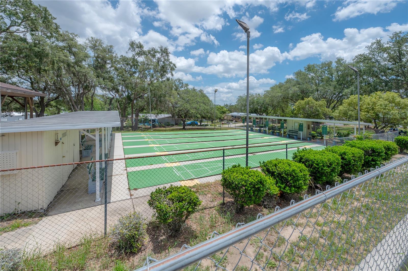 BROOKRIDGE COMM - Residential