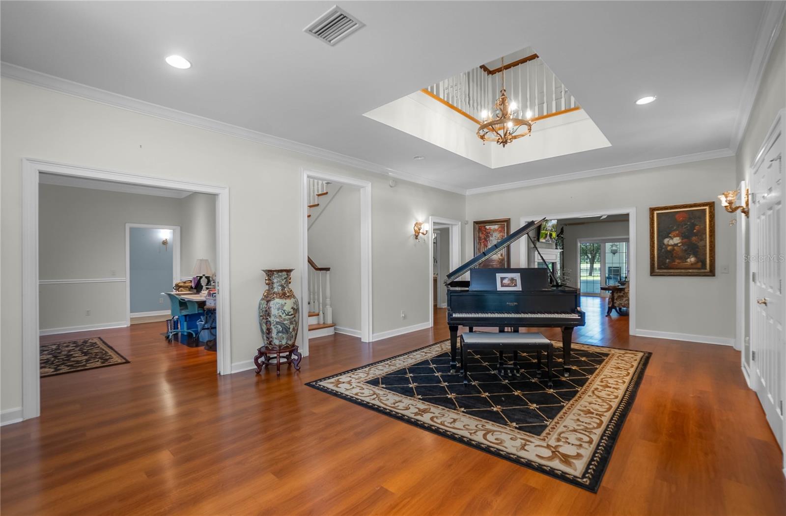 SWEETWATER POINTE - Residential