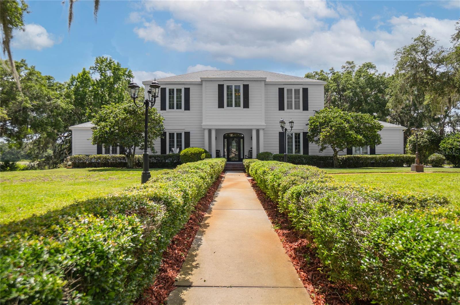 SWEETWATER POINTE - Residential