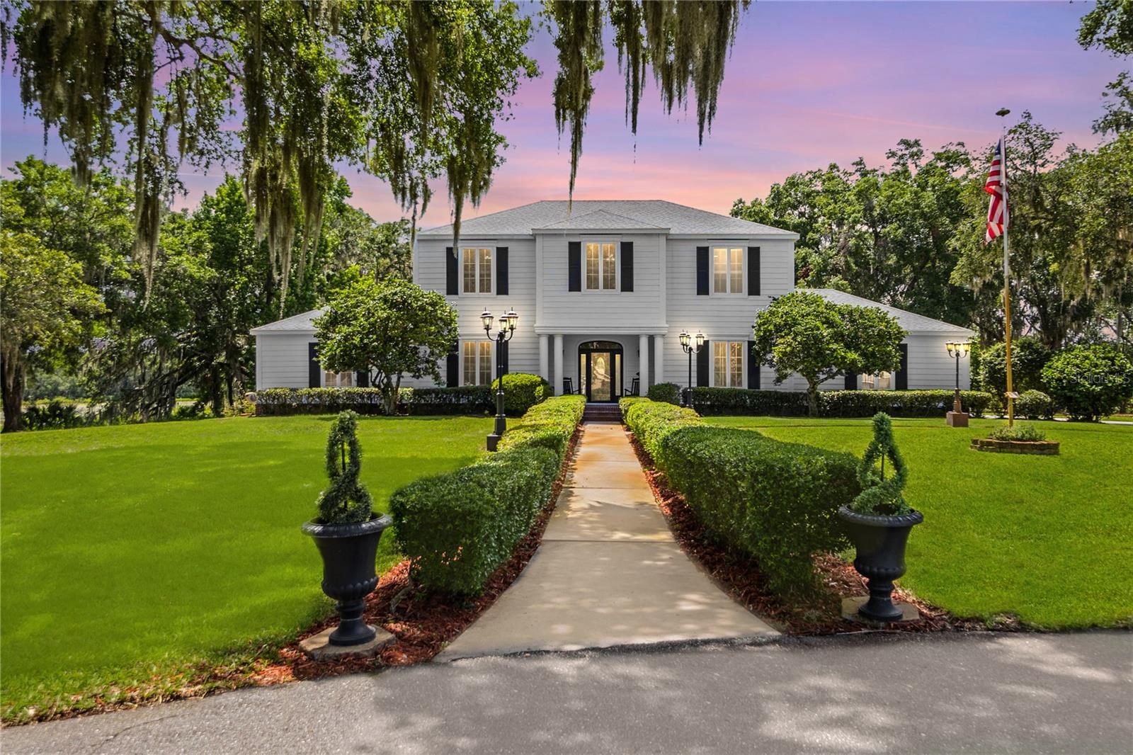 SWEETWATER POINTE - Residential