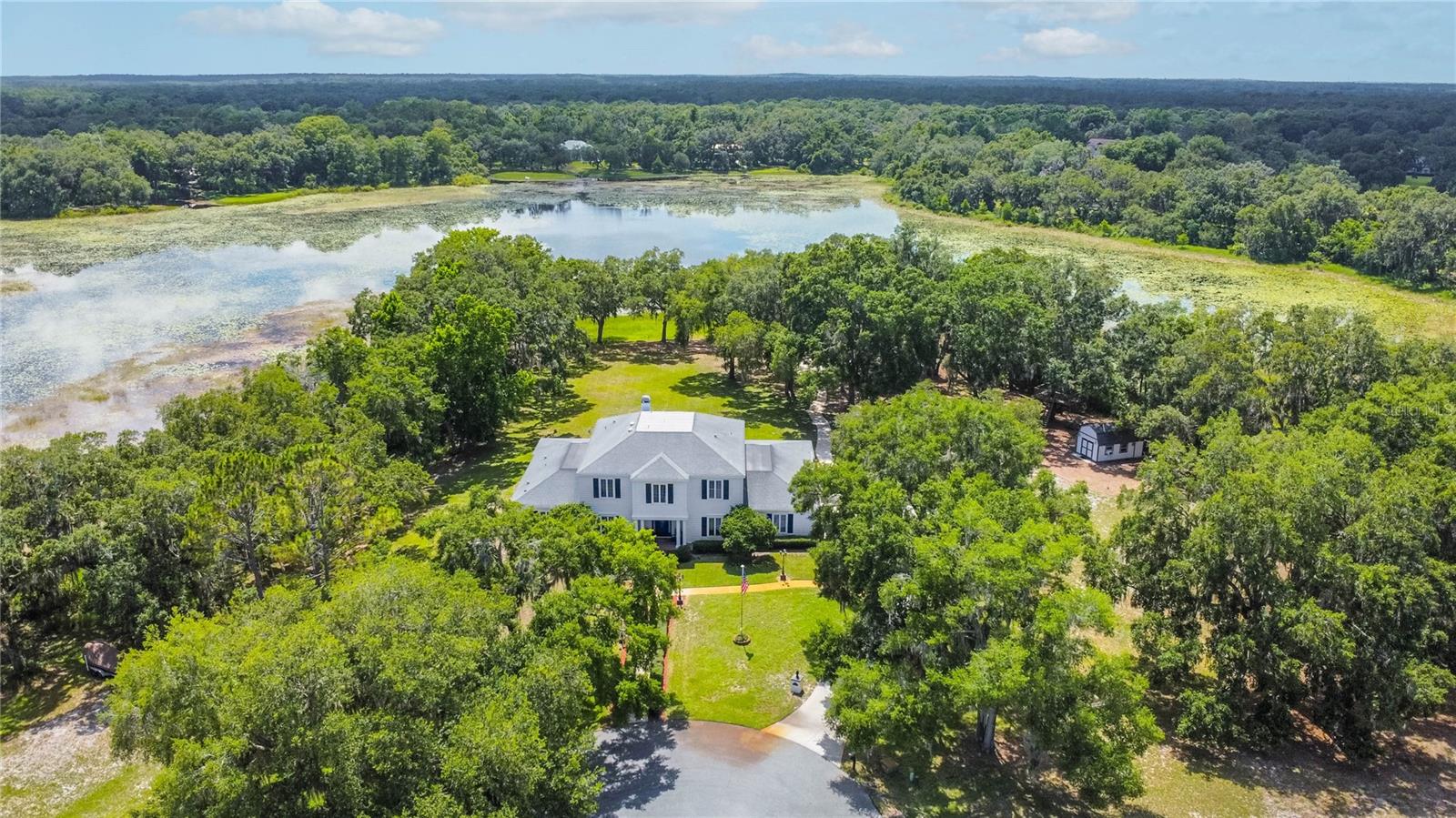 SWEETWATER POINTE - Residential