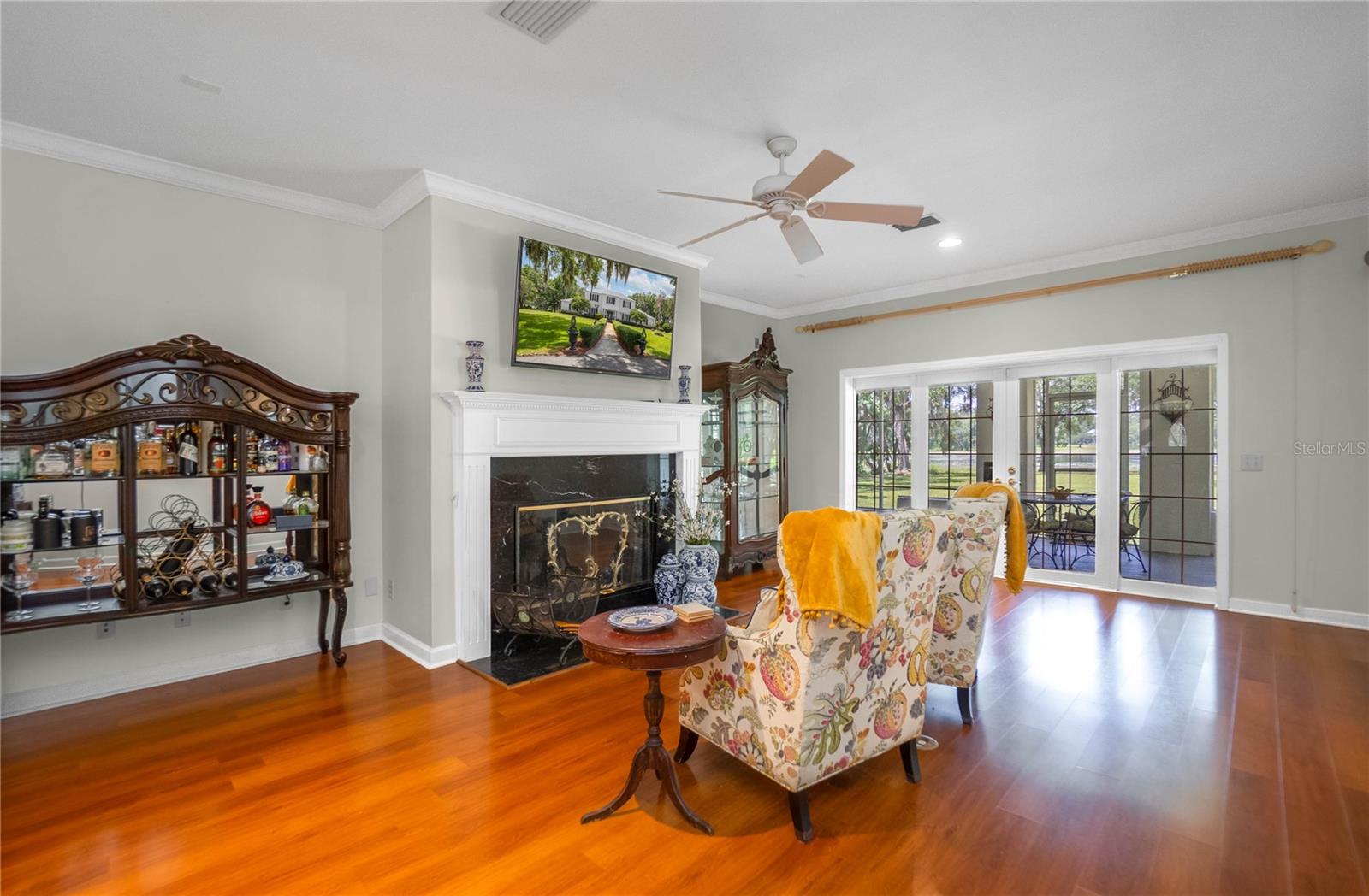SWEETWATER POINTE - Residential