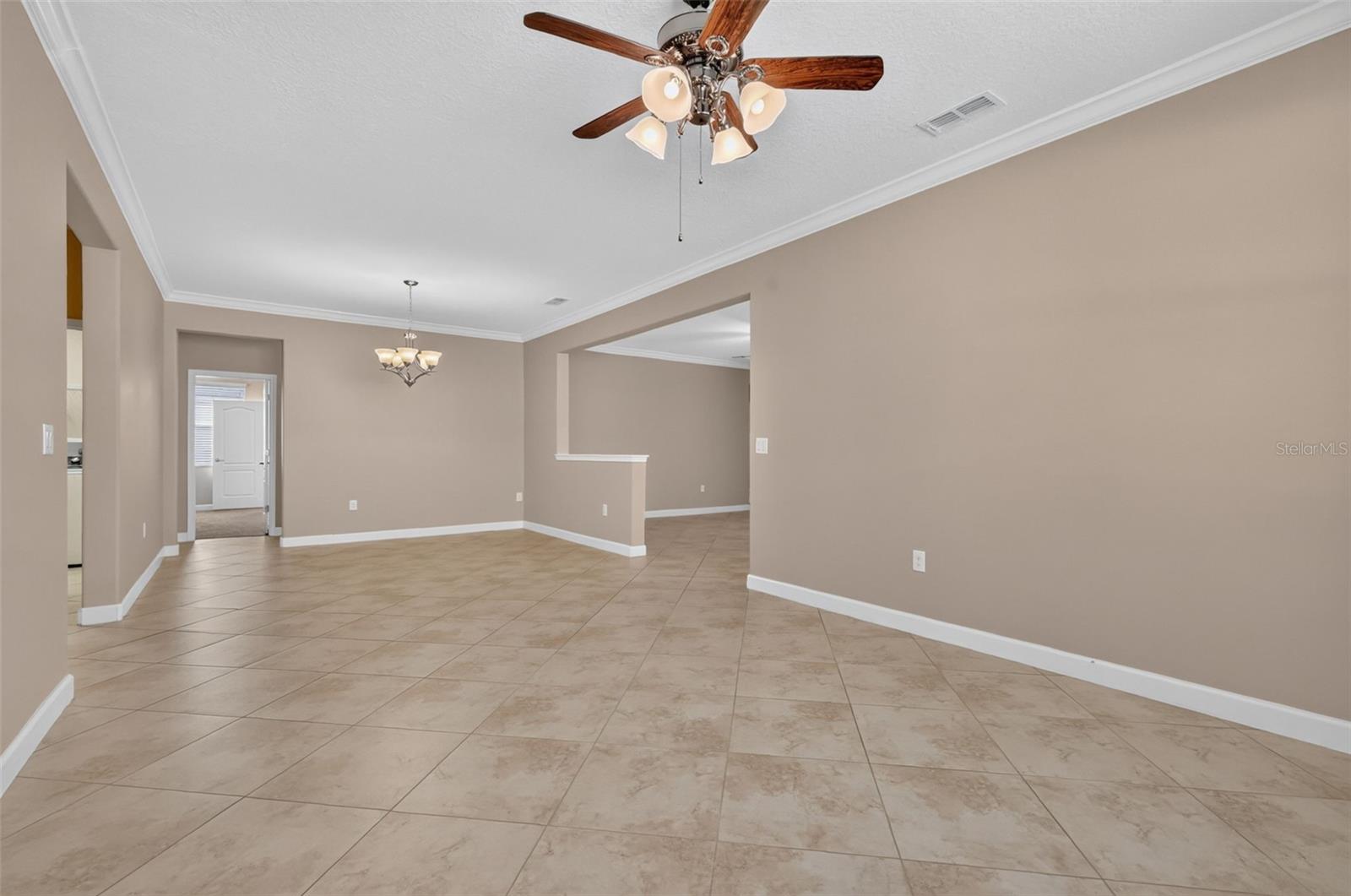 STONEYBROOK HILLS UN #2 - Residential