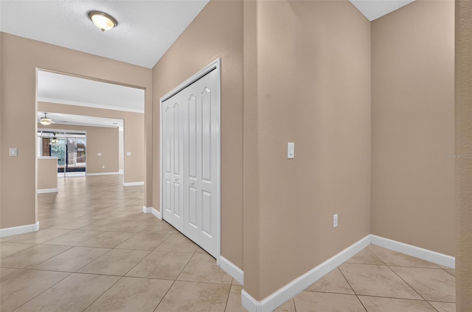 STONEYBROOK HILLS UN #2 - Residential
