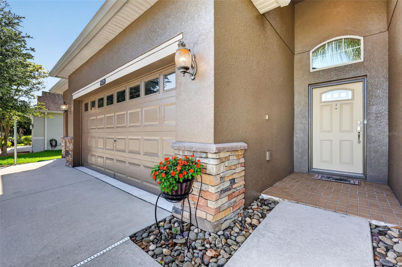 STONEYBROOK HILLS UN #2 - Residential