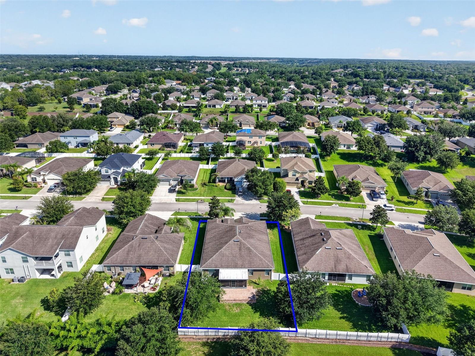 STONEYBROOK HILLS UN #2 - Residential