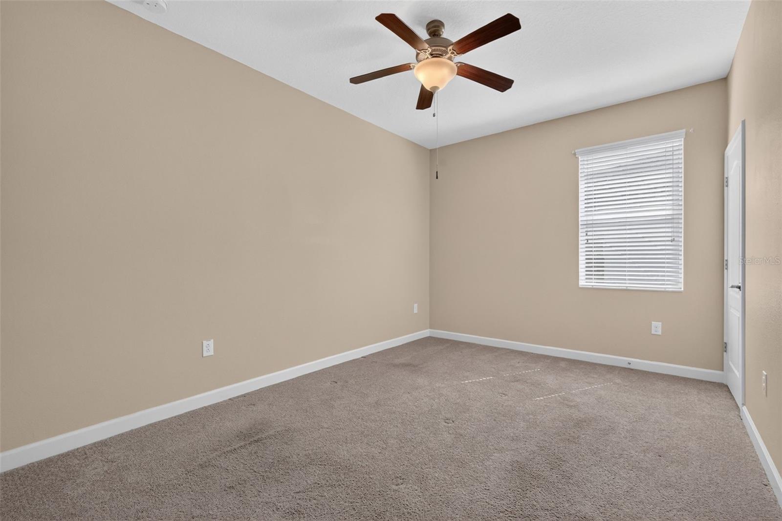 STONEYBROOK HILLS UN #2 - Residential
