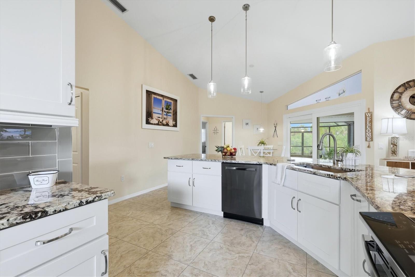 GULF COVE - Residential
