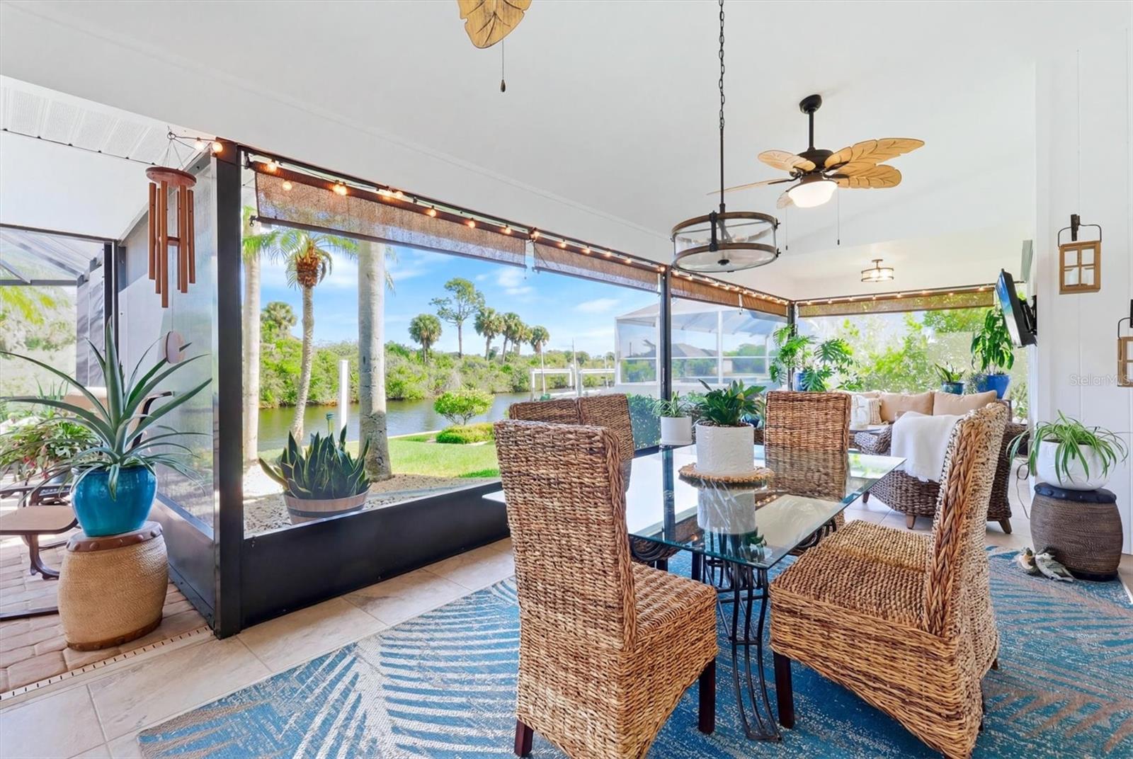 GULF COVE - Residential