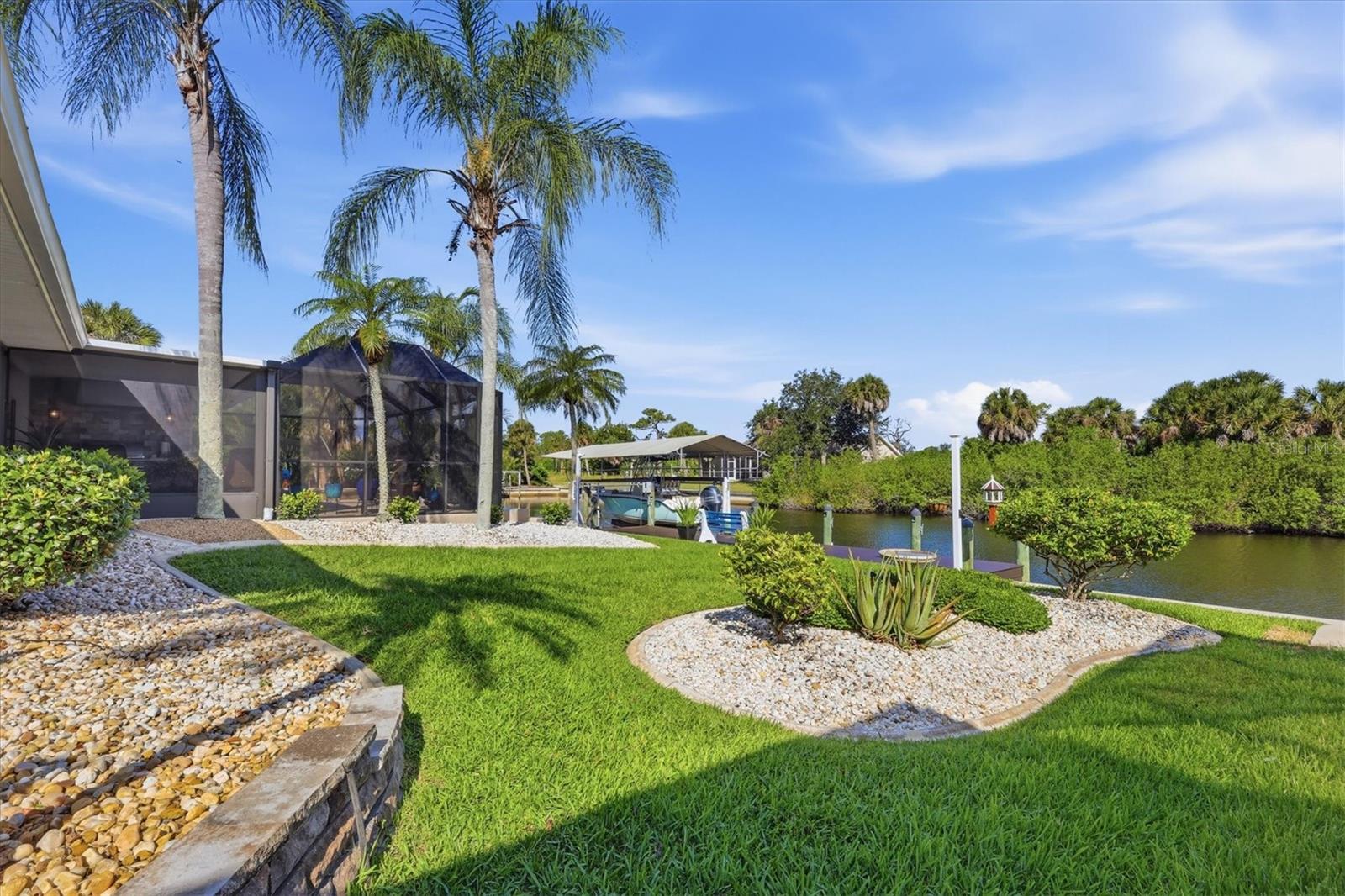 GULF COVE - Residential