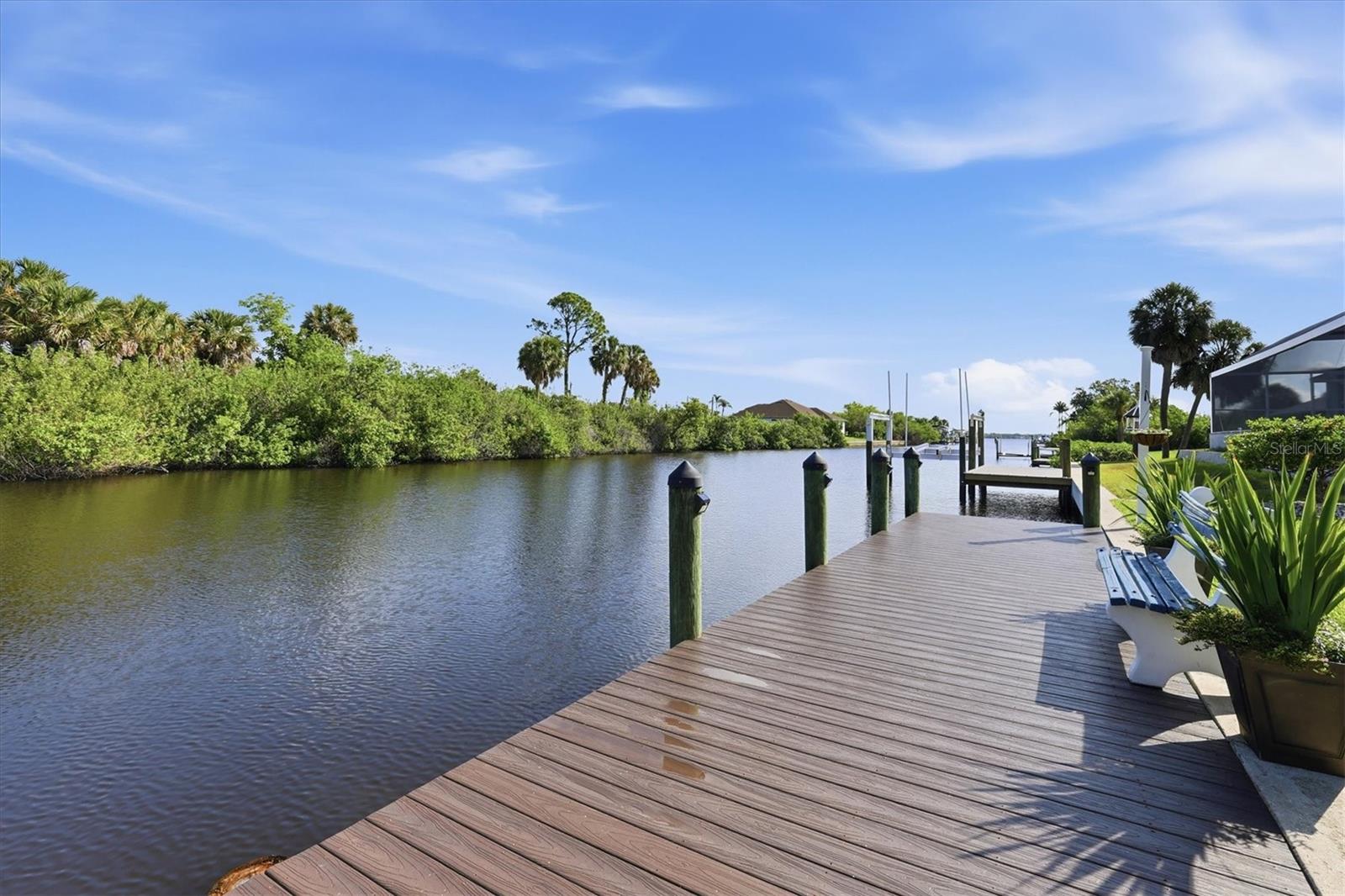 GULF COVE - Residential