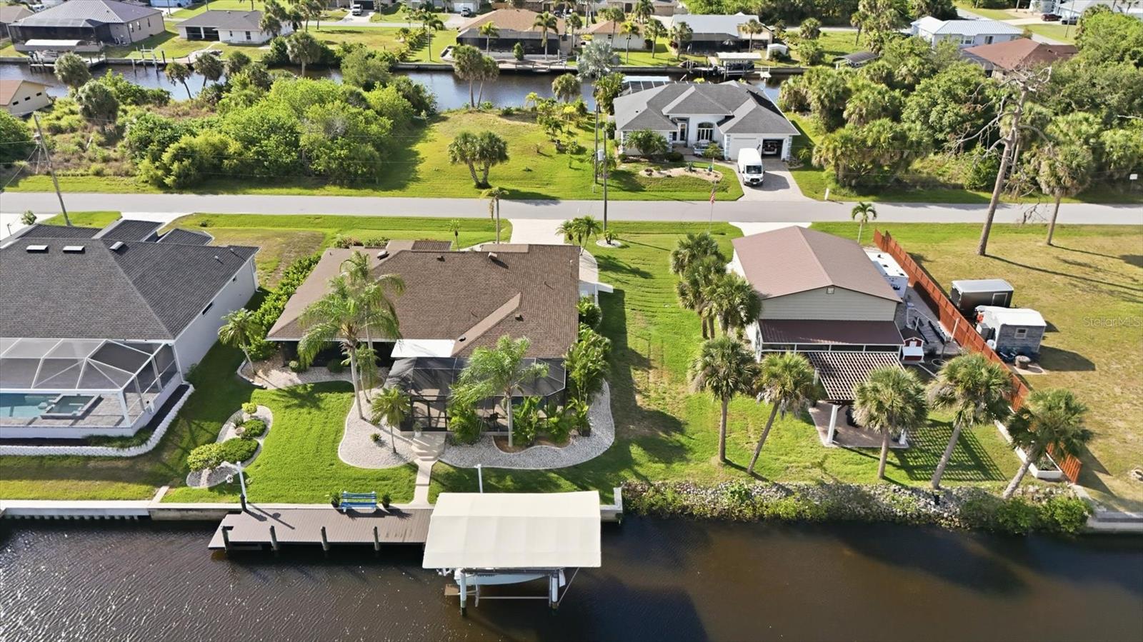 GULF COVE - Residential