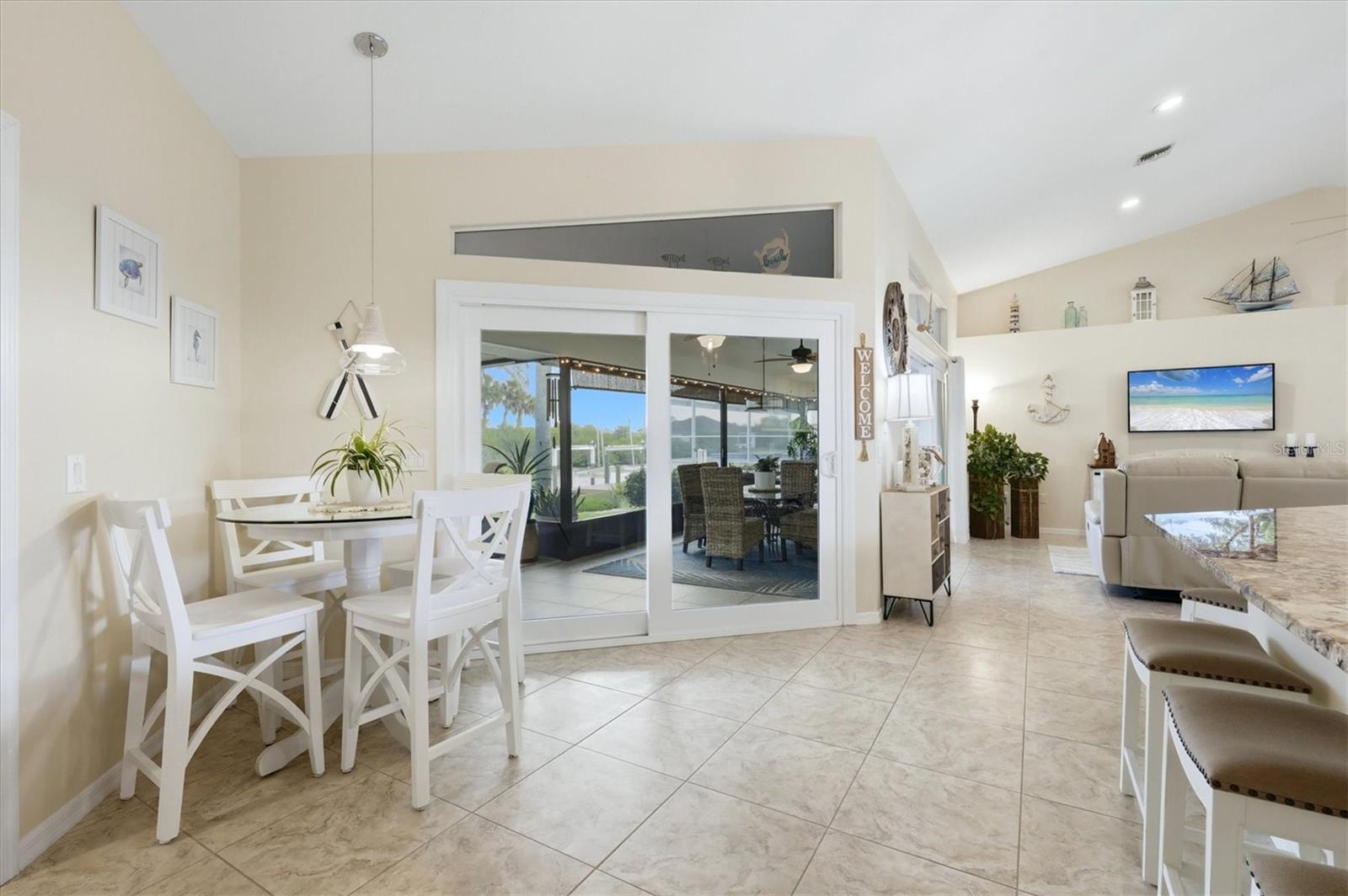 GULF COVE - Residential