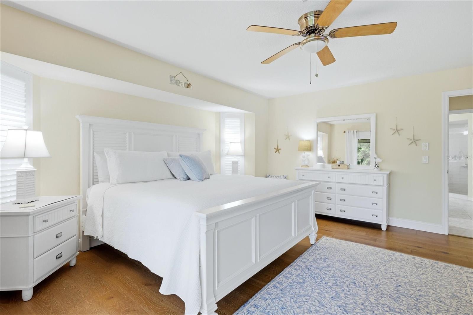GULF COVE - Residential
