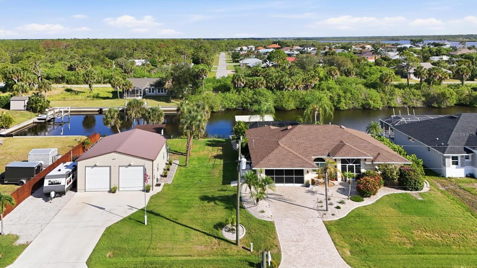 GULF COVE - Residential