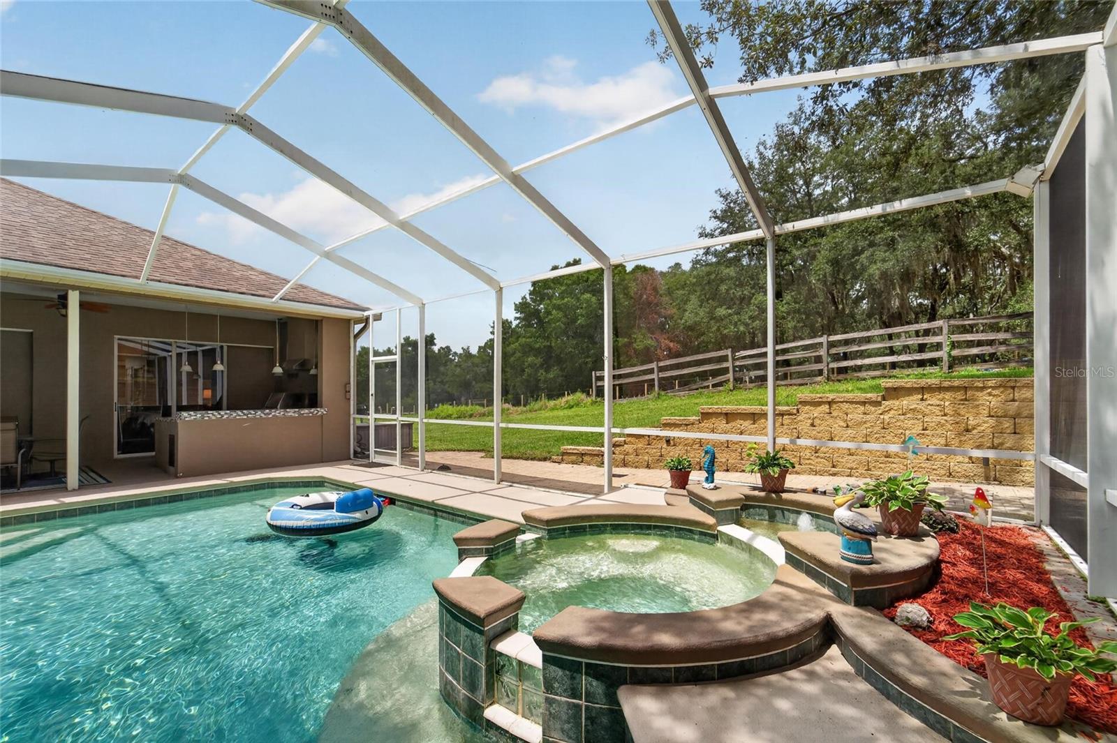 SHADOW RIDGE - Residential
