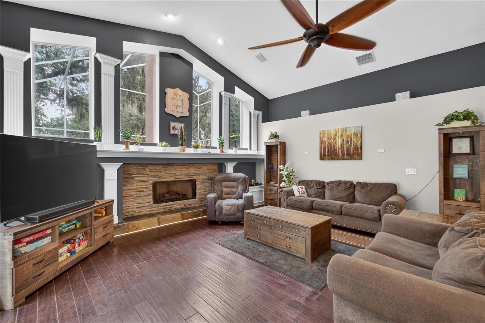 SHADOW RIDGE - Residential