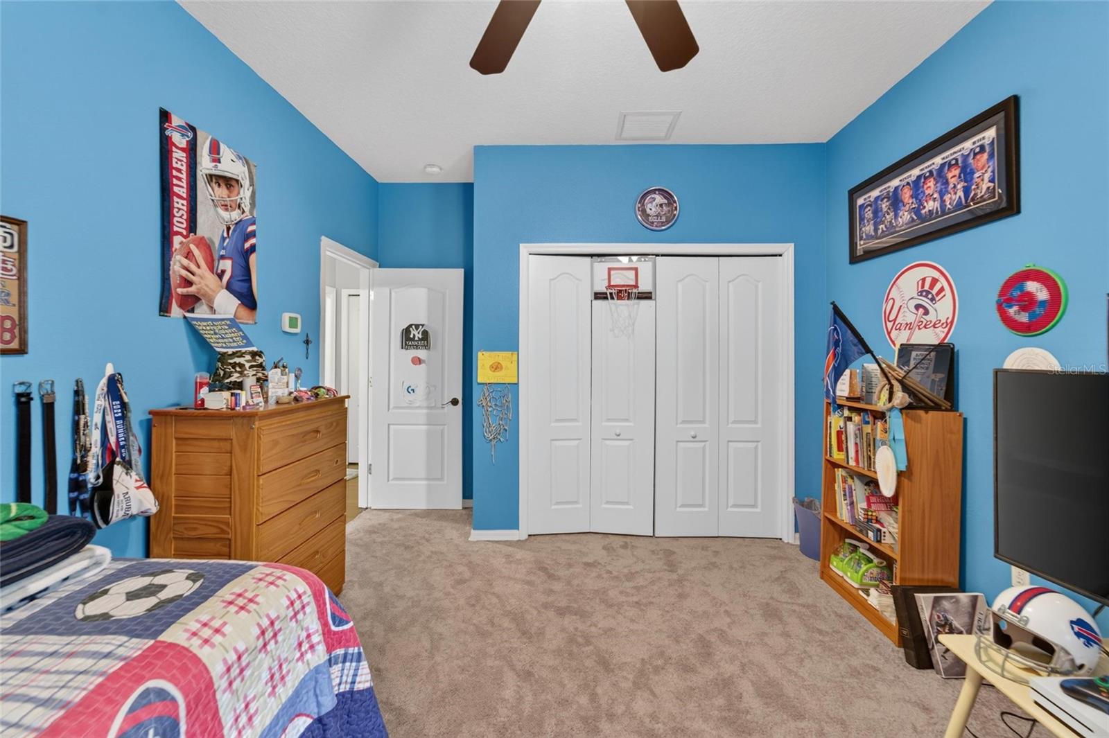 SHADOW RIDGE - Residential