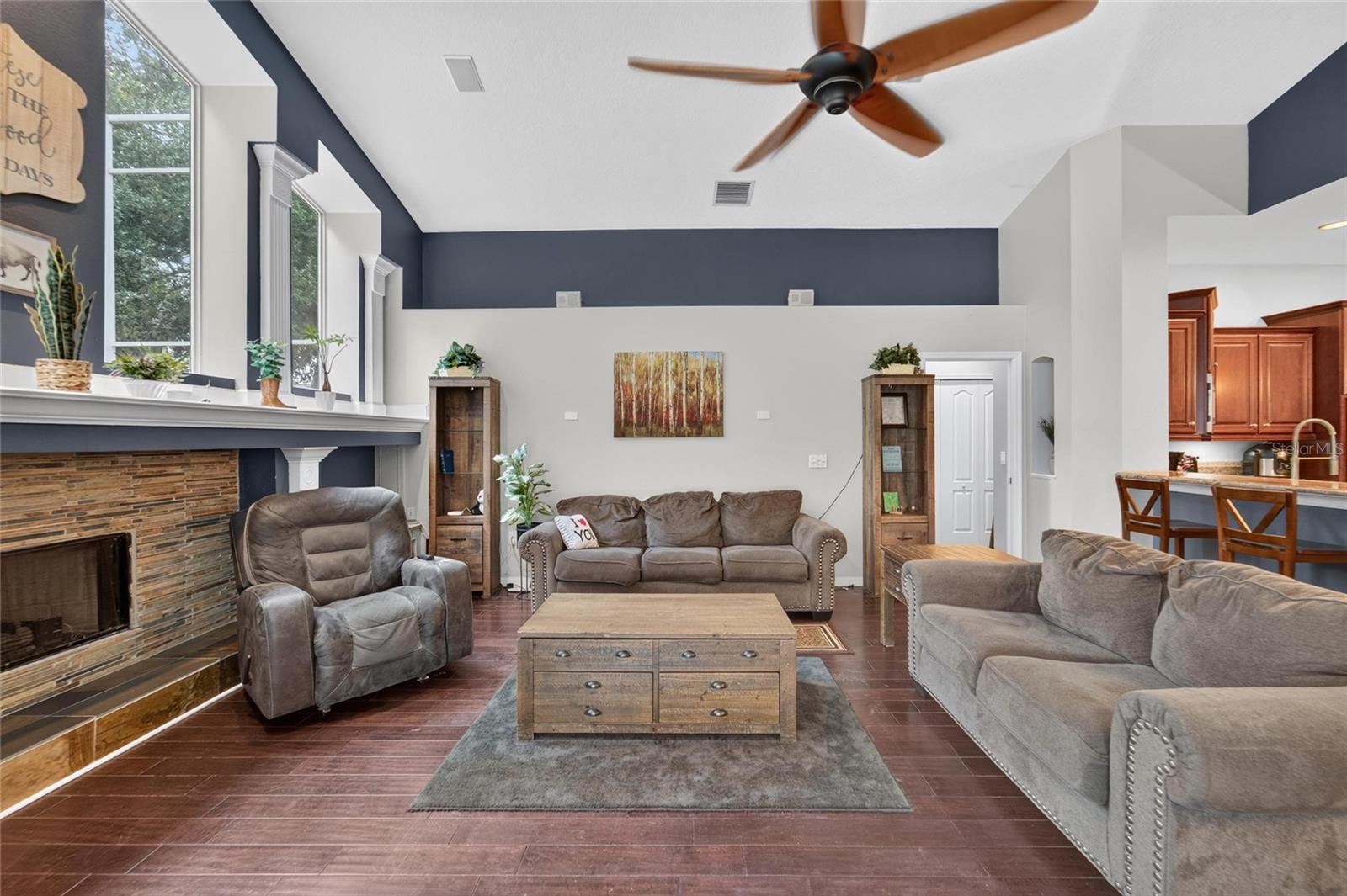 SHADOW RIDGE - Residential