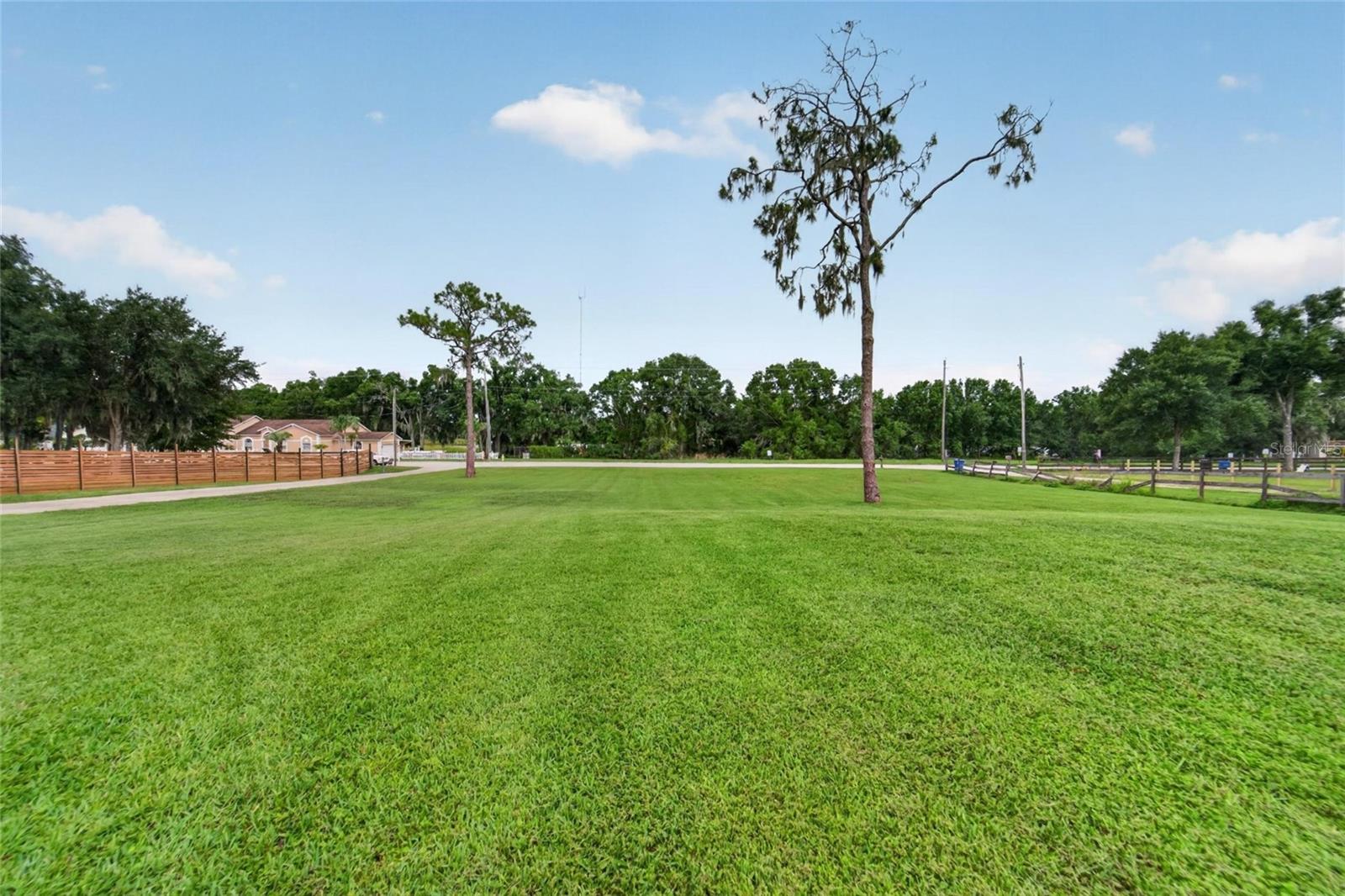 SHADOW RIDGE - Residential