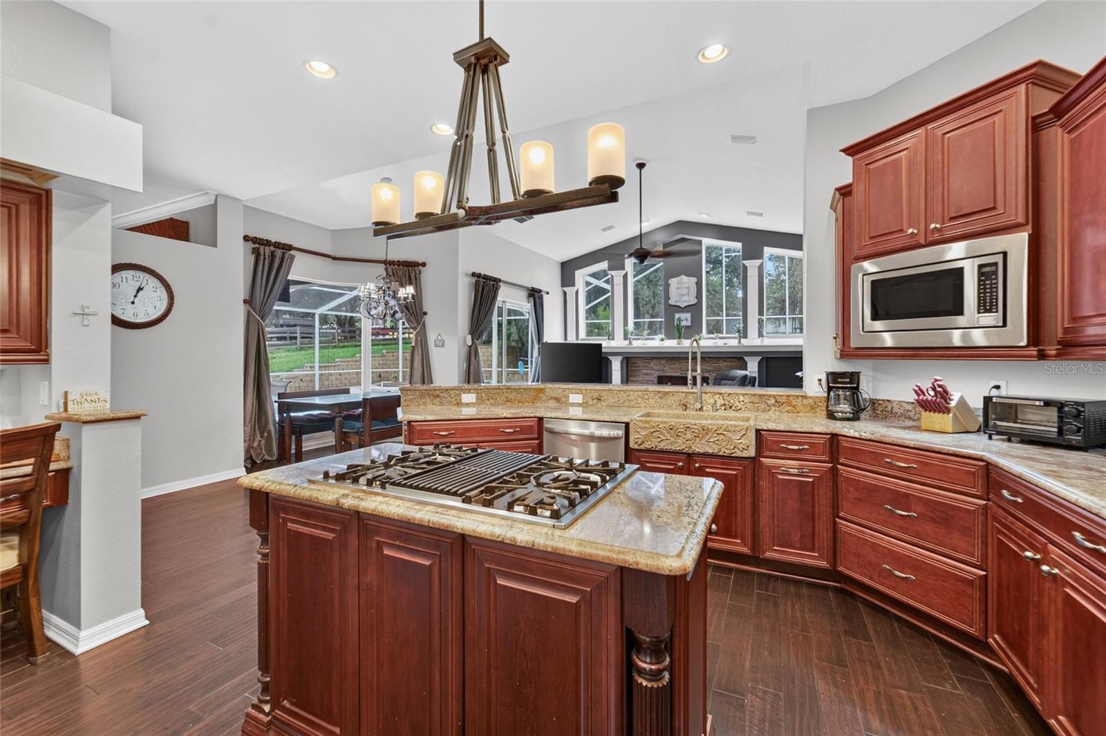 SHADOW RIDGE - Residential