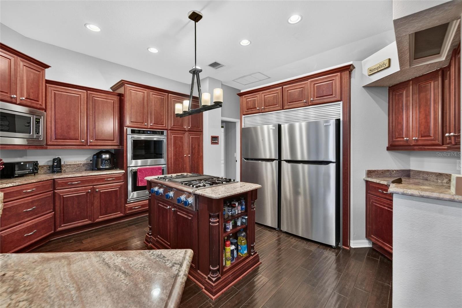 SHADOW RIDGE - Residential