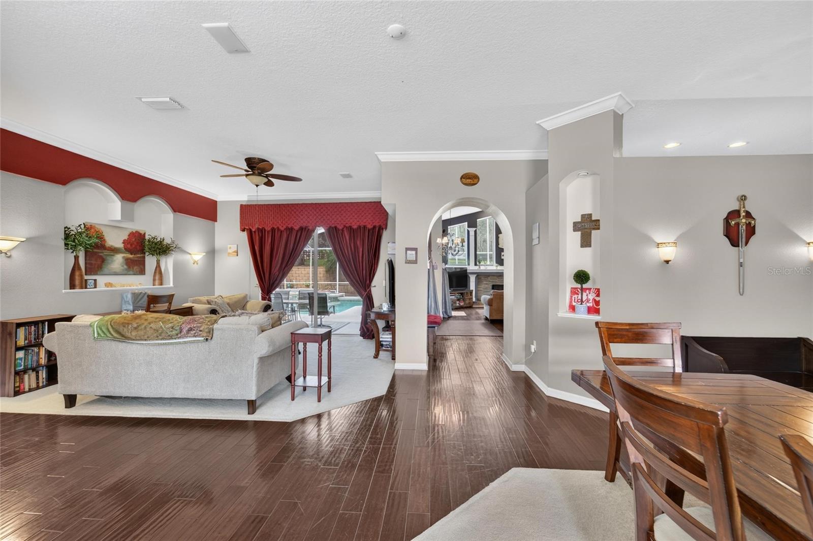 SHADOW RIDGE - Residential