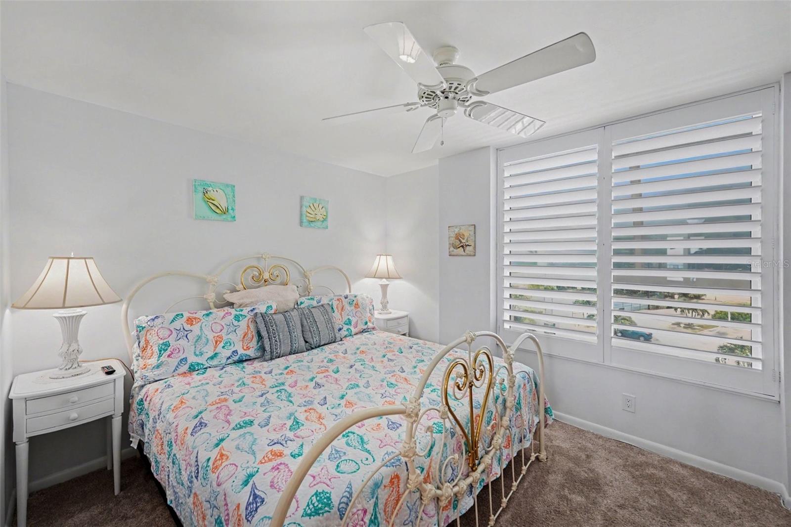 ISLA KEY CONDO - Residential