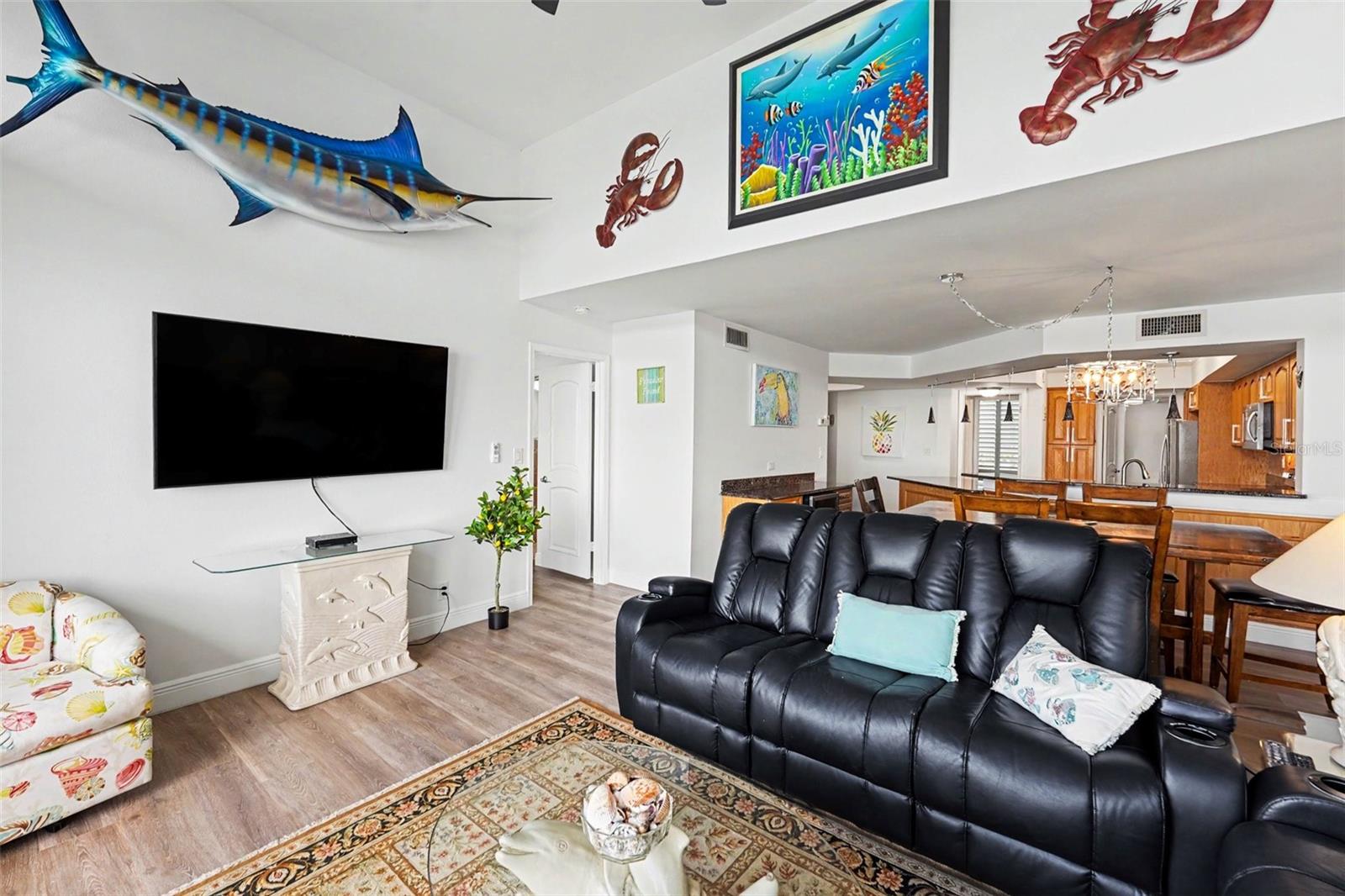 ISLA KEY CONDO - Residential