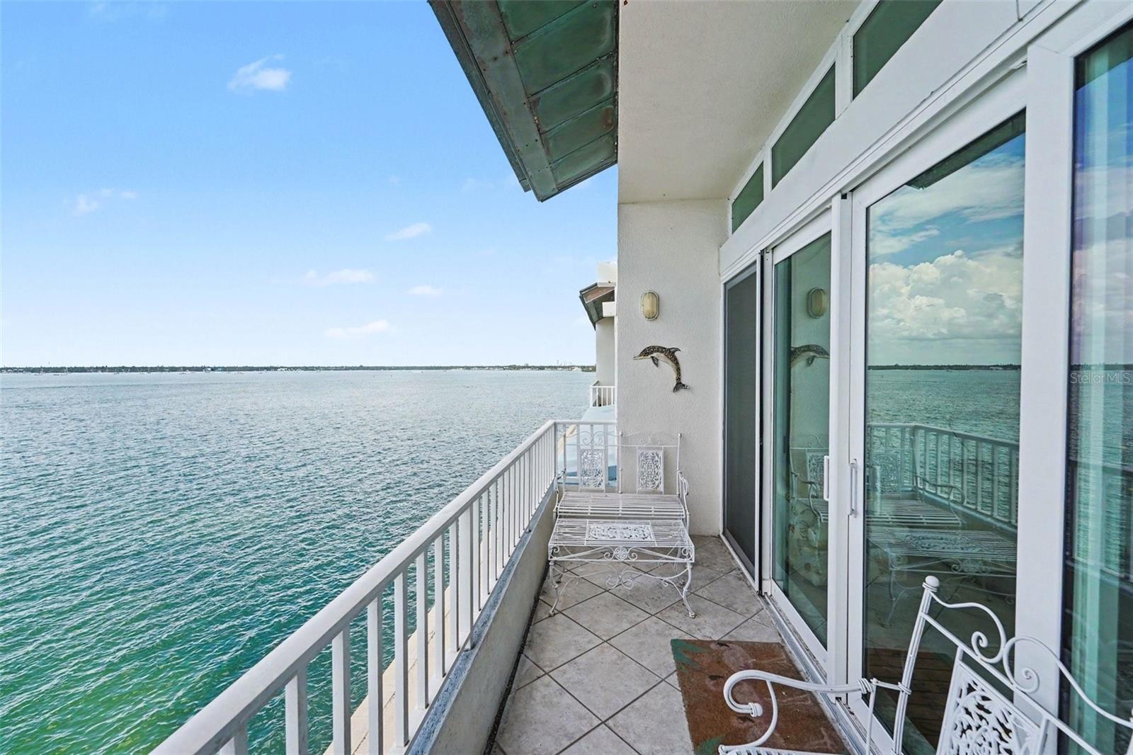 ISLA KEY CONDO - Residential