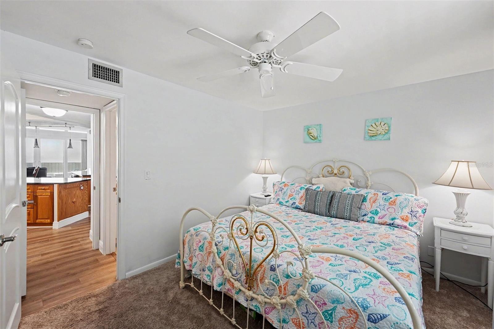 ISLA KEY CONDO - Residential